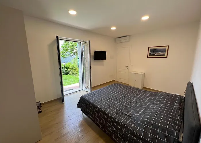 Bikeandclimb Bed & Breakfast 3*